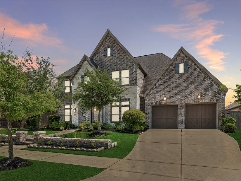 18907 Galloway Reach Drive, Cypress TX 77433