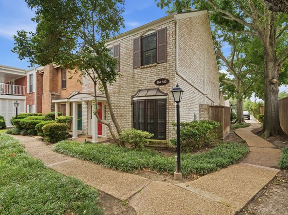 864 Augusta Drive, Houston TX 77057