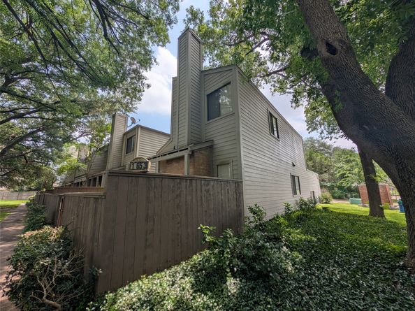 1653 Prairie Mark Lane, Houston TX 77077