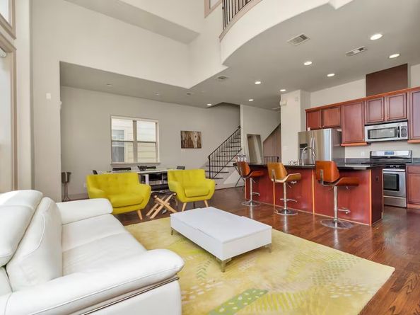 2927 Pease Street, Houston TX 77003