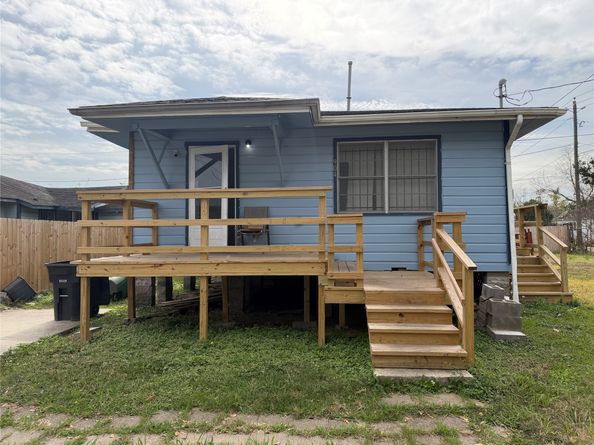 904 E 39th Street, Houston TX 77022