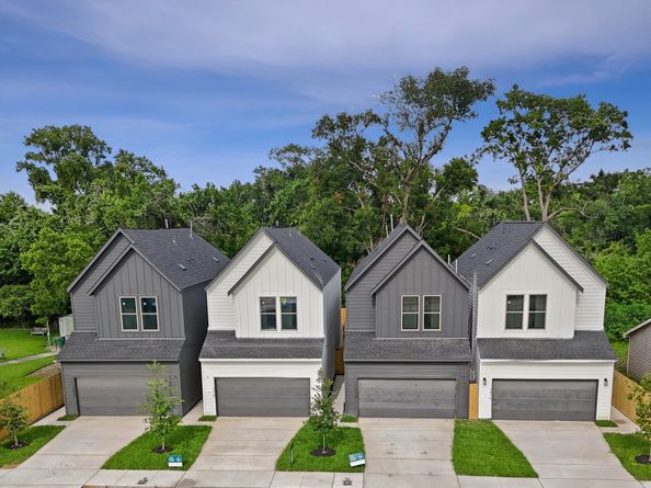 7416 Maxroy Street, Houston TX 77088