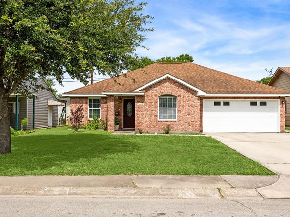 3402 Askew Street, Houston TX 77087