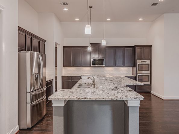 112 Sundown Ridge Place, The Woodlands TX 77375