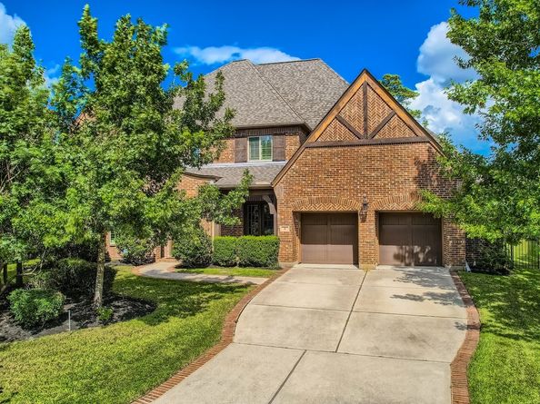 6 Freestone Stream Place, The Woodlands TX 77389