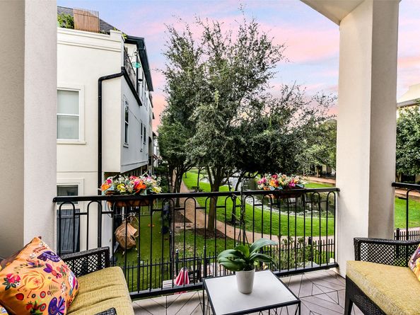 10924 Wrenwood Park, Houston TX 77043