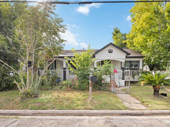 5119 Terry Street, Houston TX 77009