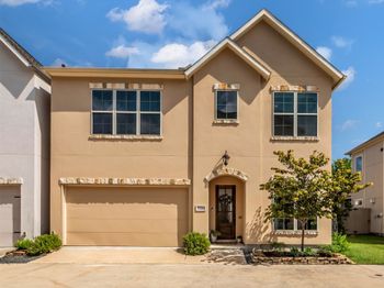 7720 N Fall Run Crossing