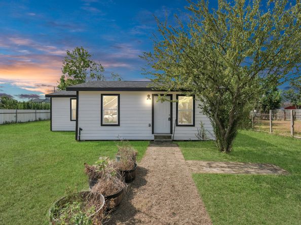 9818 Kerr Street, Houston TX 77029