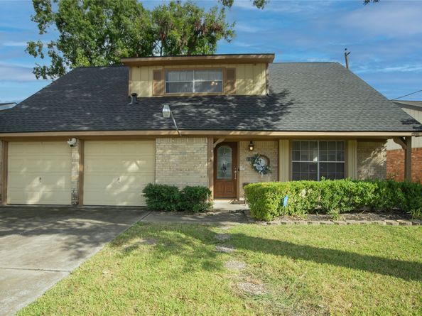 11746 N Evelyn Circle, Houston TX 77071