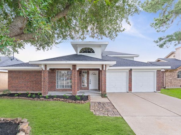 17527 Hamilwood Drive, Houston TX 77095