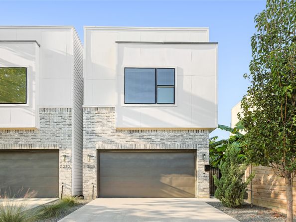 2210 Berry Street, Houston TX 77004