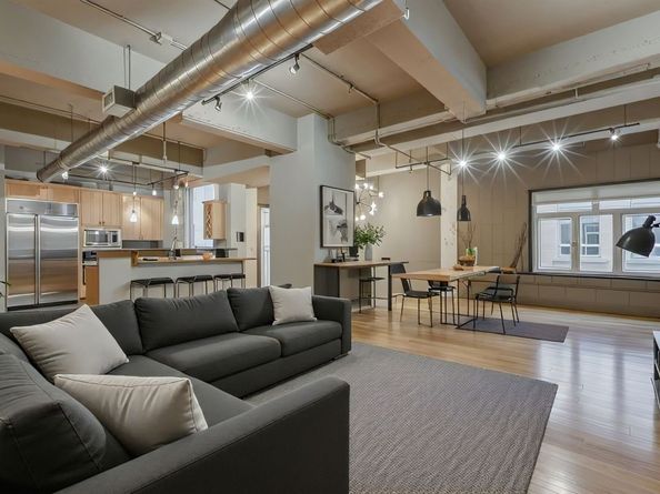 711 Main Street 505, Houston TX 77002