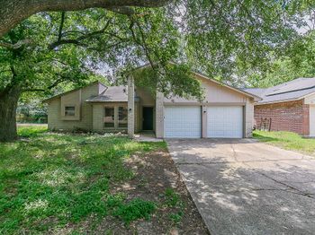 23419 Canyon Lake Drive