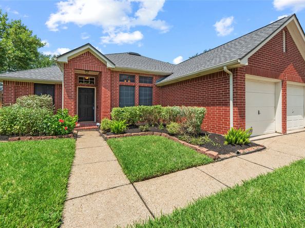 7519 Grand Terrace Court, Houston TX 77095