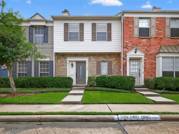 2910 Grants Lake Boulevard 1702, Sugar Land TX 77479