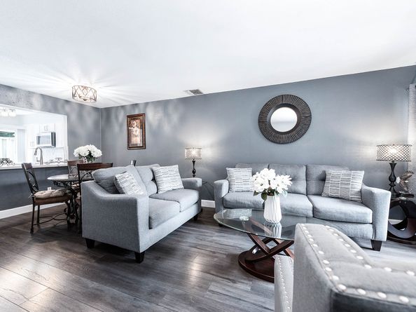 5052 Glenmont Drive F6, Houston TX 77081