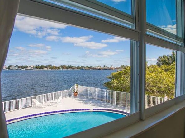 301 Croton Avenue 205, Lantana FL 33462