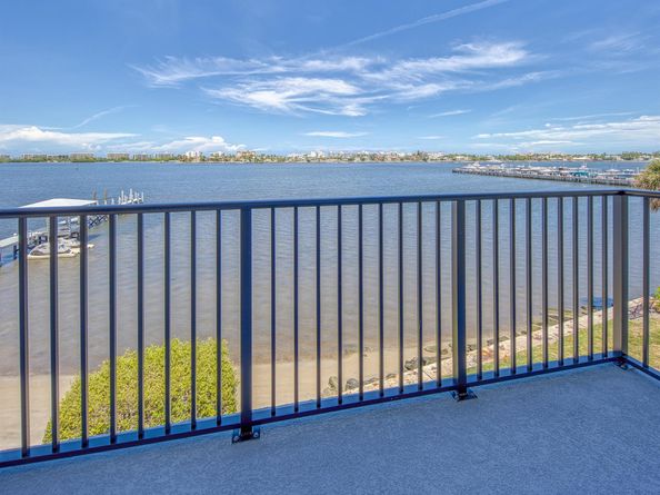 896 N Federal Highway 324, Lantana FL 33462