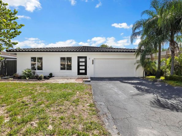 1750 NE 49 Street, Fort Lauderdale FL 33334