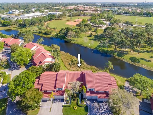 6 E Lexington Lane C, Palm Beach Gardens FL 33418