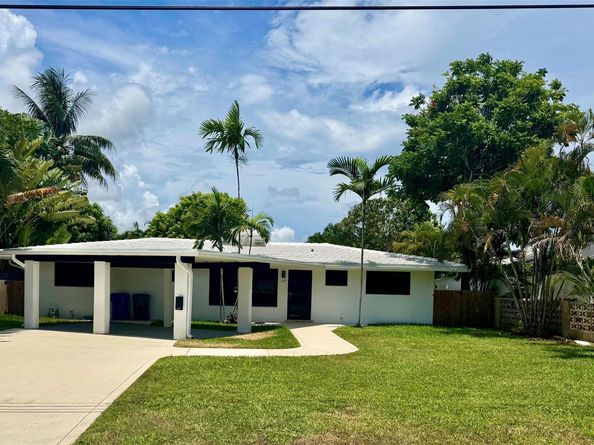 1789 NE 35th St, Oakland Park FL 33334