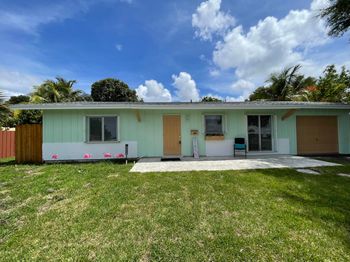 1166 SW 4th Street