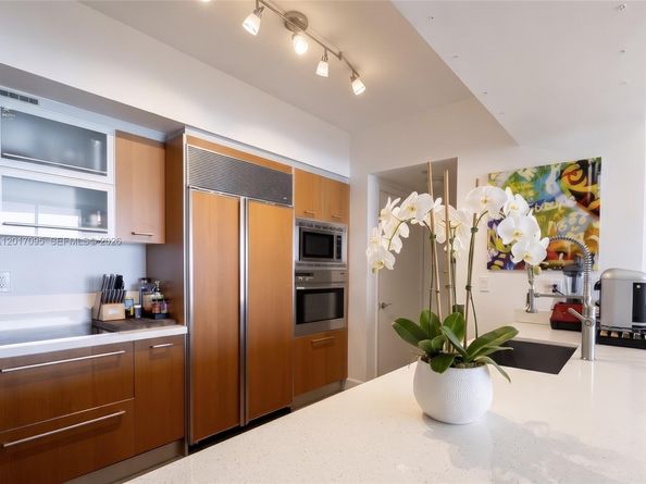 400 Alton Road 1709, Miami Beach FL 33139