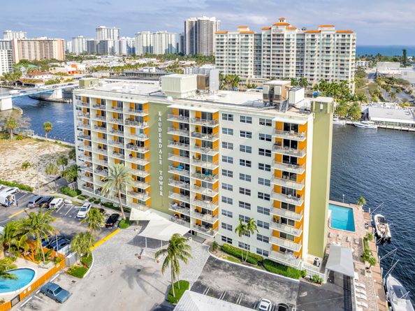 2900 NE 30th Street NE L2, Fort Lauderdale FL 33306