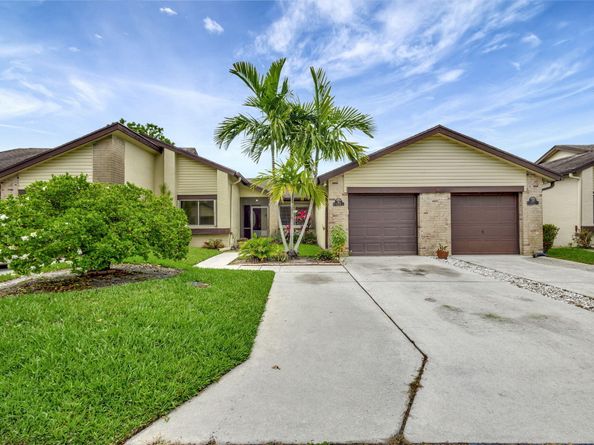 178 Ramblewood Circle, Royal Palm Beach FL 33411