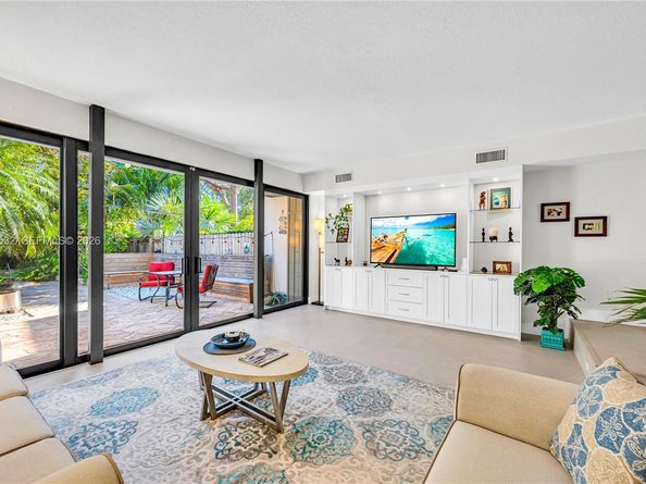 7018 SW 53rd Lane, Miami FL 33155