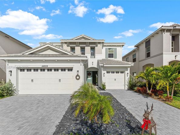 14209 Lace Bark Lane, Westlake FL 33470