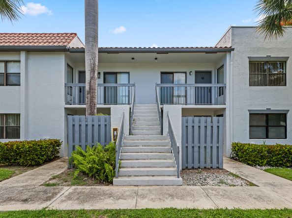 3275 Frederick Boulevard 17, Delray Beach FL 33483