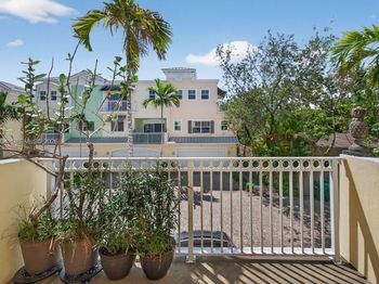 630 SE 15th Street