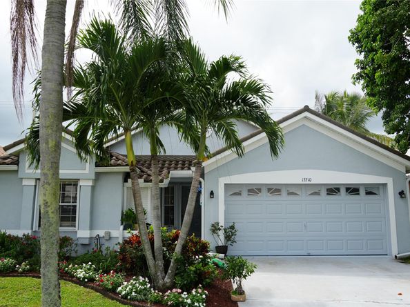 13310 Greenshore Pl, Wellington FL 33414