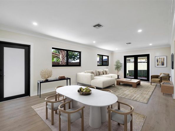 617 NE 38th St, Oakland Park FL 33334