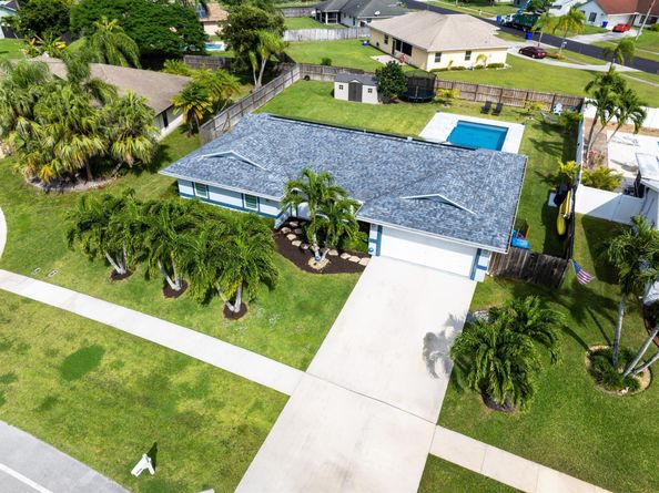 351 La Mancha Avenue, Royal Palm Beach FL 33411