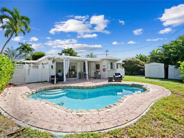 1357 SW 4th Ter, Pompano Beach FL 33060