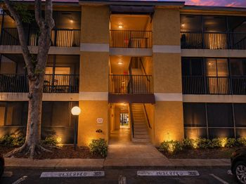 3083 N Oakland Forest Drive