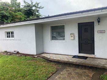 7521 SW 57th Terrace