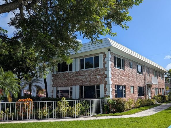 400 S Cypress Rd 423, Pompano Beach FL 33060