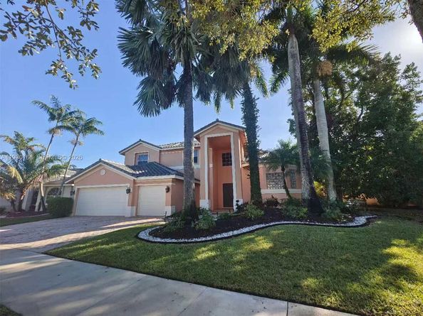 1035 Waterside Circle, Weston FL 33327