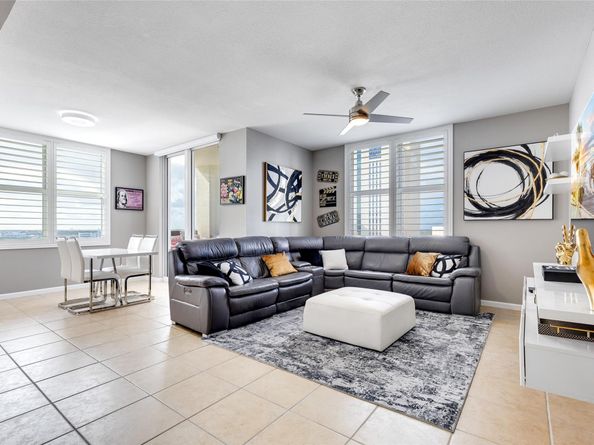 511 SE 5th Ave 1414, Fort Lauderdale FL 33301