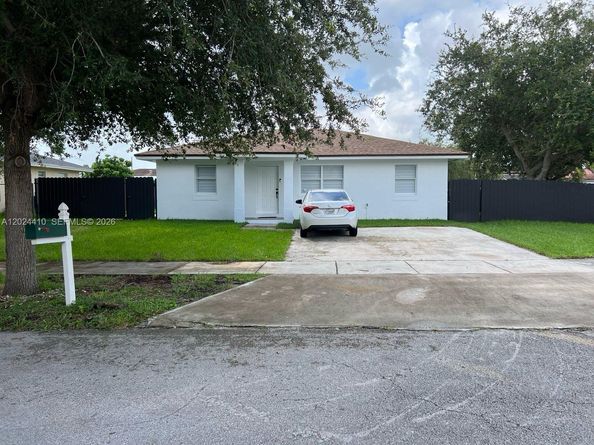 14172 SW 291st Terrace, Homestead FL 33033