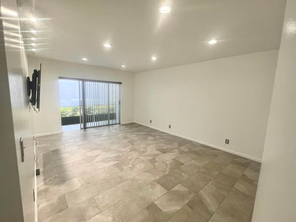 2201 NE 66th Street 1306, Fort Lauderdale FL 33308