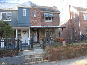 507 Oakwood Street SE