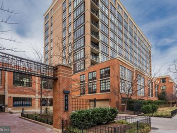 437 New York Avenue NW