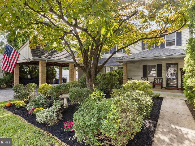1416 Kingsley Road, Havertown PA 19083