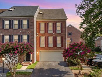 7559 Chrisland Cove
