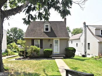 889 Old Lancaster Road